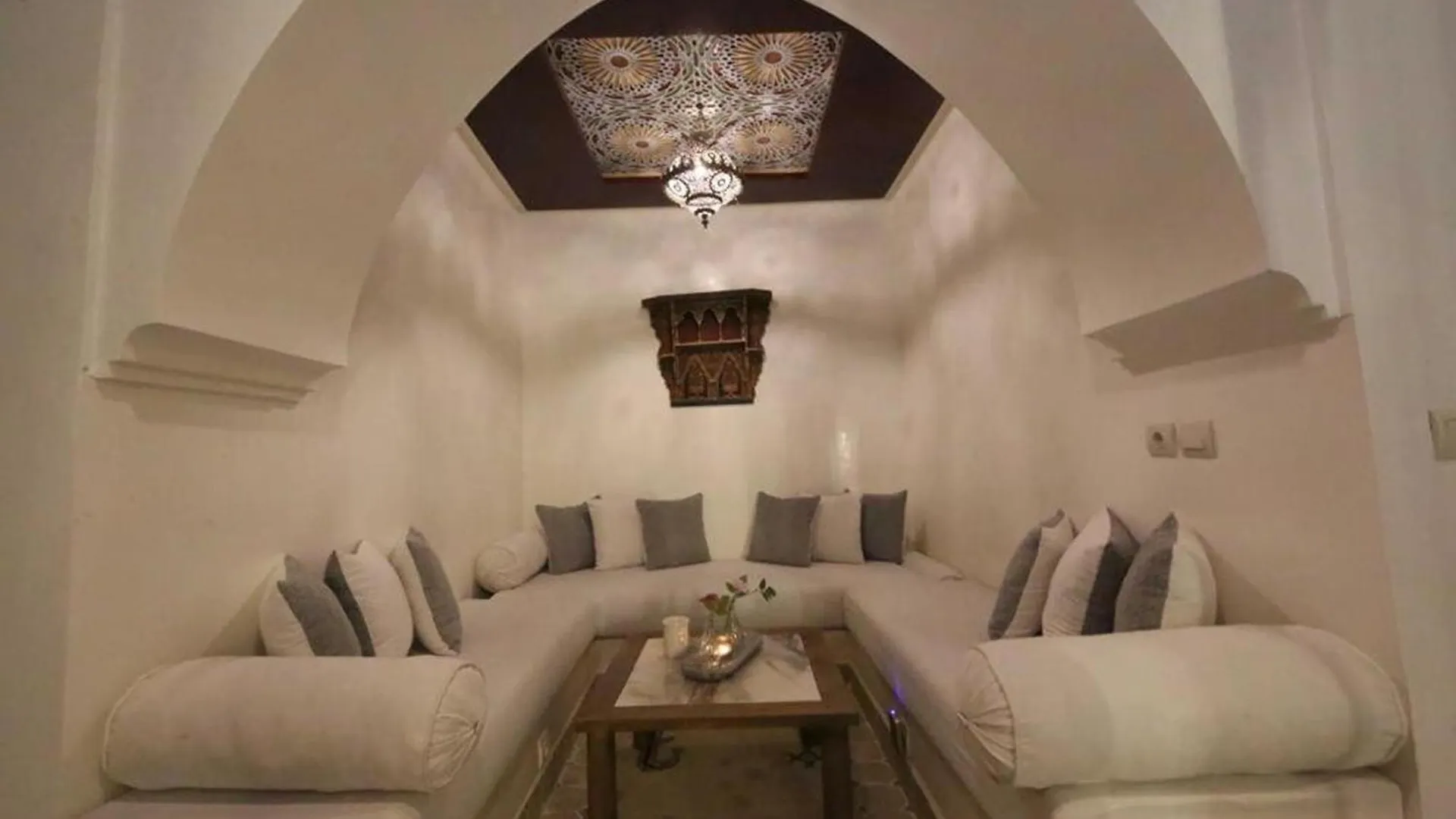 Riad Oum H&N B&B Marakeş 0*,
